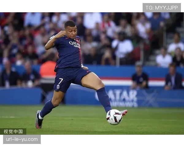 姆巴佩续约后首度专访，谈及在巴黎新战术中的角色定位